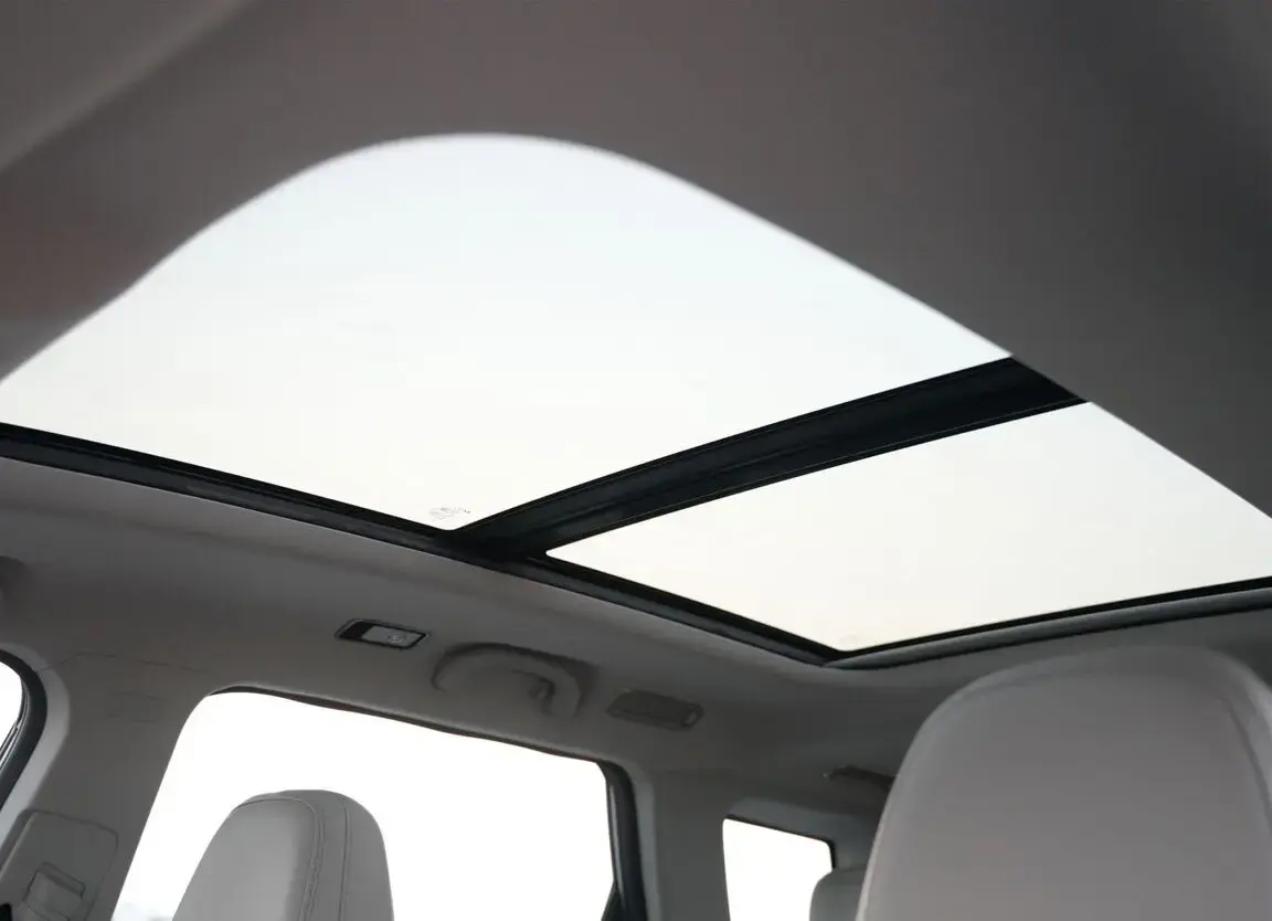 Panoramic Sunroof