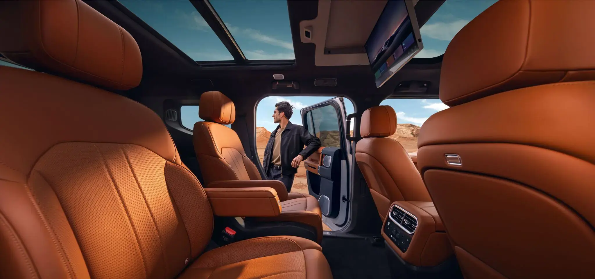 Rear Luxury with Smart Entertainment